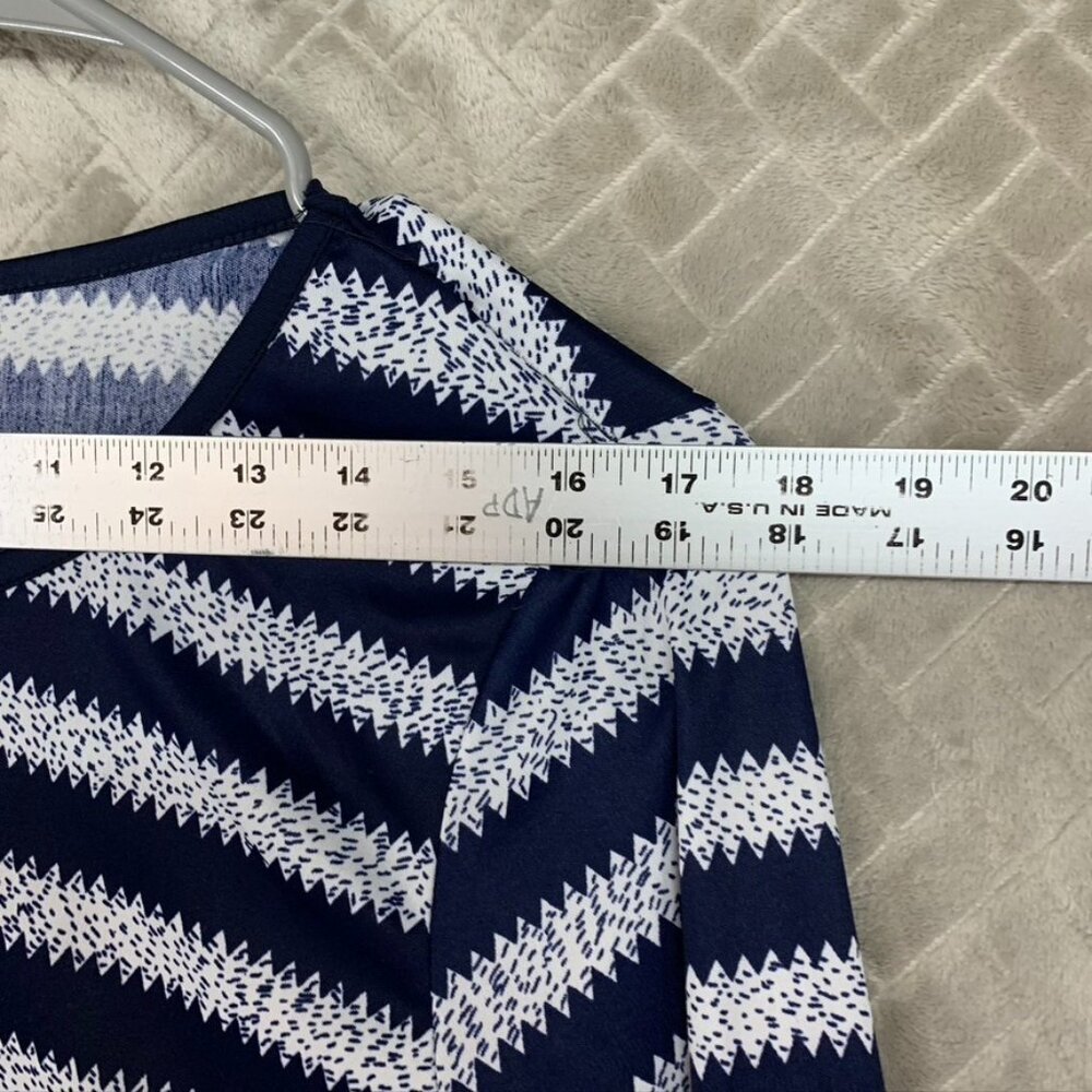 Uniti Shirt Womens Small Navy Blue Striped Zig Zag 3/4 Sleeve - Picture 6 of 14